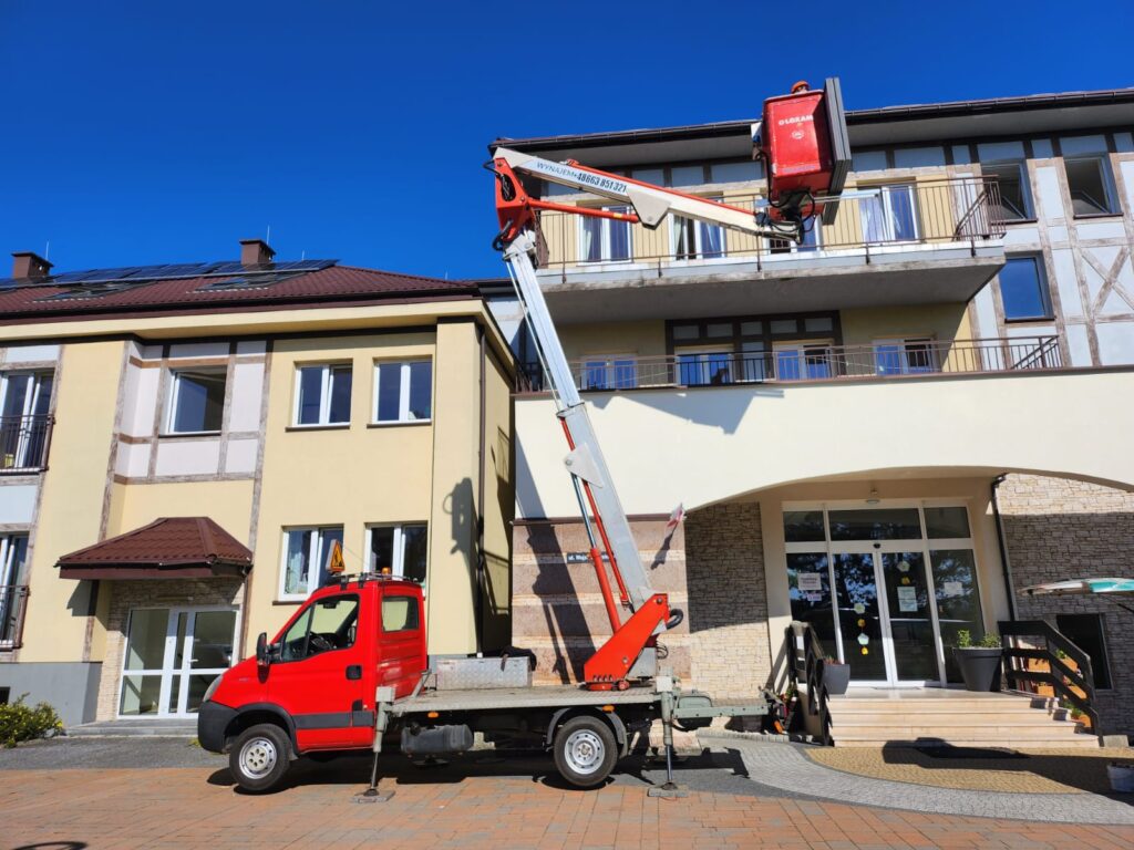 wynajem podnośnika koszowego do 28m